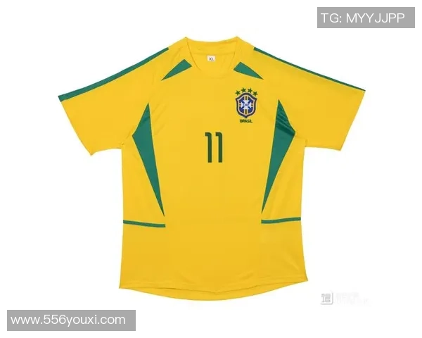 足球明星球衣背面设计的独特魅力与文化象征解析